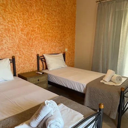 Dinos Apartamento *